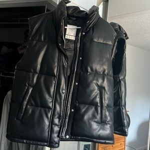 Faux leather Abercrombie vest